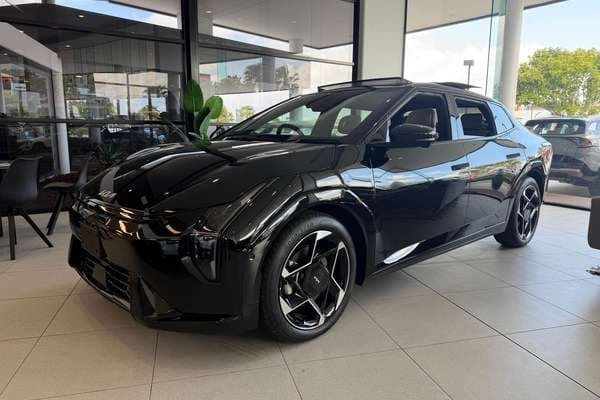 2025 Kia EV4